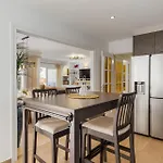 Vivi Homes -villa Alpetona Private Pool, Garden & Terrace * Sitio de Calahonda