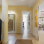 Vivi Homes -villa Alpetona Private Pool, Garden & Terrace *