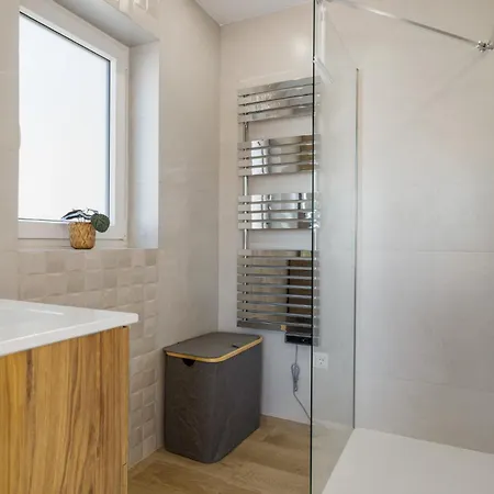 别墅 Vivi Homes -villa Alpetona Private Pool, Garden & Terrace Sitio de Calahonda